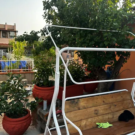 La Casetta Di Lory Apartment *